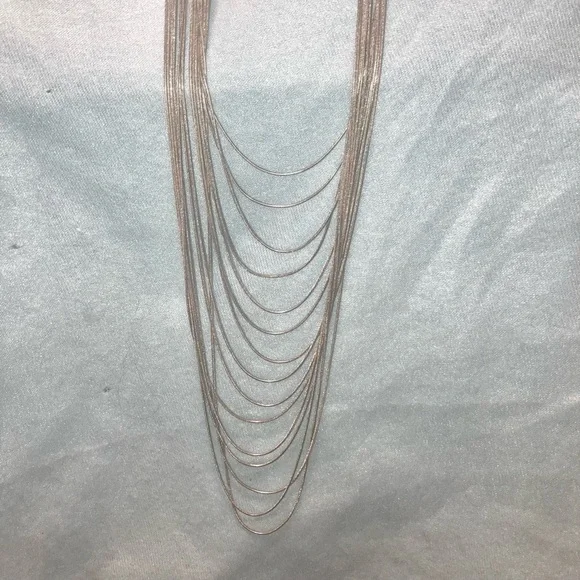 Multi-layer silver necklace - Picture 3 of 5